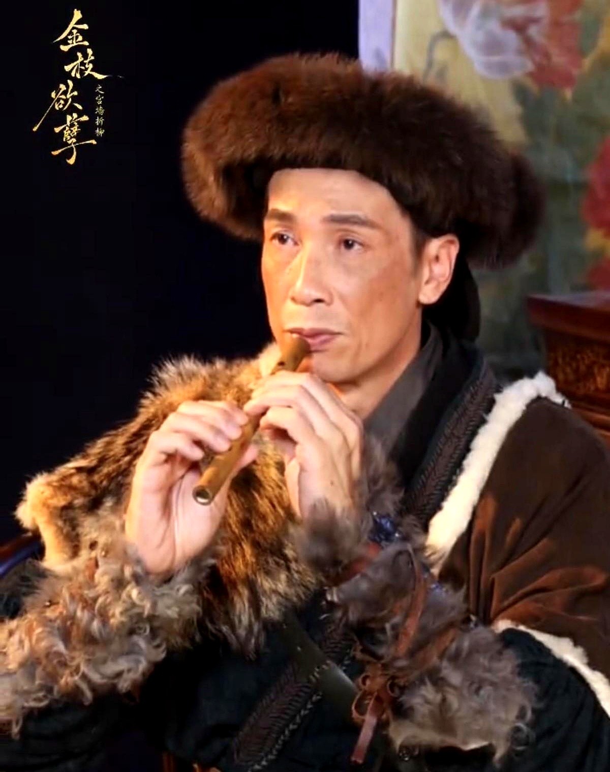 都在骂TVB剥削，陈豪却死活不肯走。

没戏开每月也稳拿十几万，代价是公司排什么你就拍什么。

看看当年同剧组的人：黎姿08年退圈做医美公司做到上市，两口子身家涨十几个亿；佘诗曼早早转了部头约，北上接《延禧攻略》身价直接飙到60万一集；邓萃雯谈不拢档期就绝不委屈接拍《巾帼枭雄4》。

谁都不愿被一张