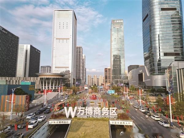【疏通城市脉络 雕琢商圈肌理，长隆万博商务区实现颜值与内涵双提升】　最...