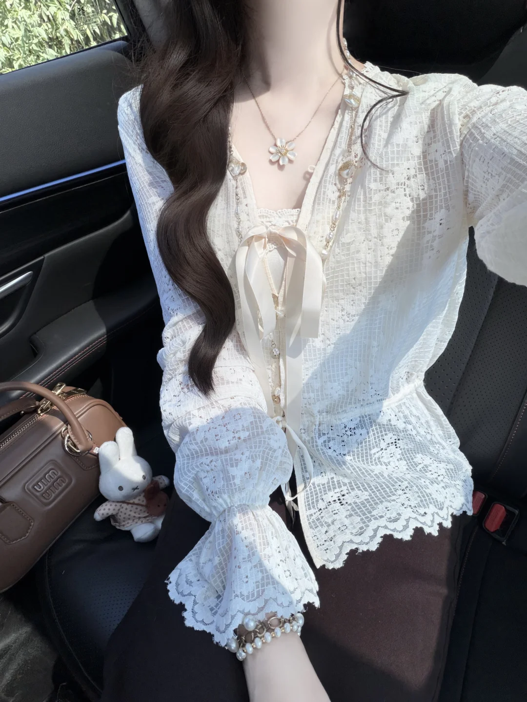 早秋的漂亮蕾丝衫～🫧🤎