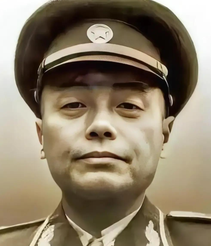 1929年，18岁地主千金嫁给红军，新婚当晚丈夫消失，两年后她在堆满伤员的医院里