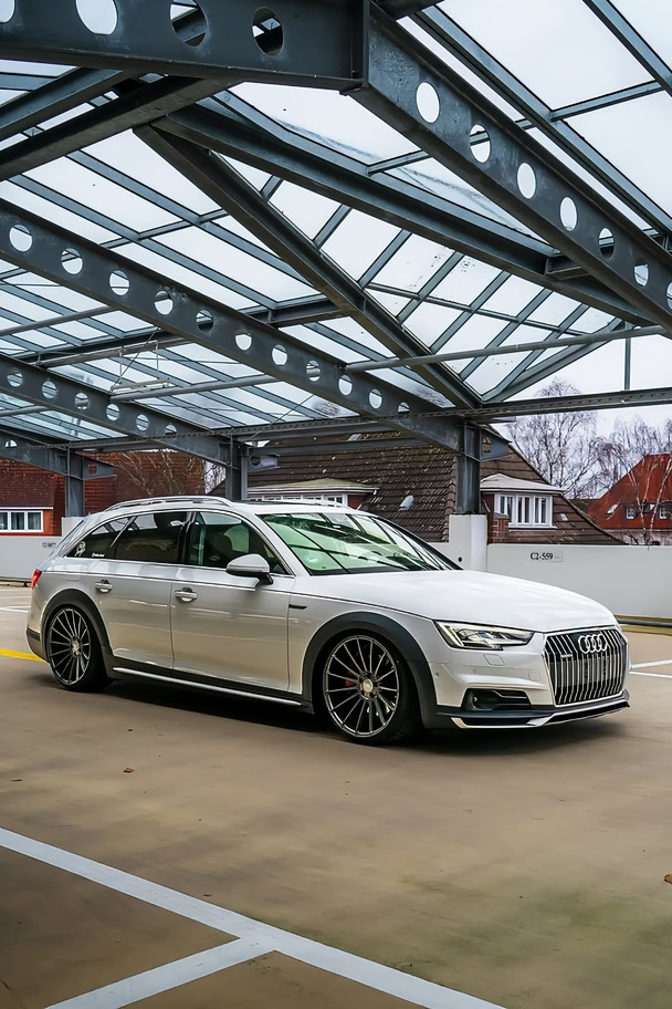 B9奥迪A4 allroad quattro低趴 打几分？爱吗
