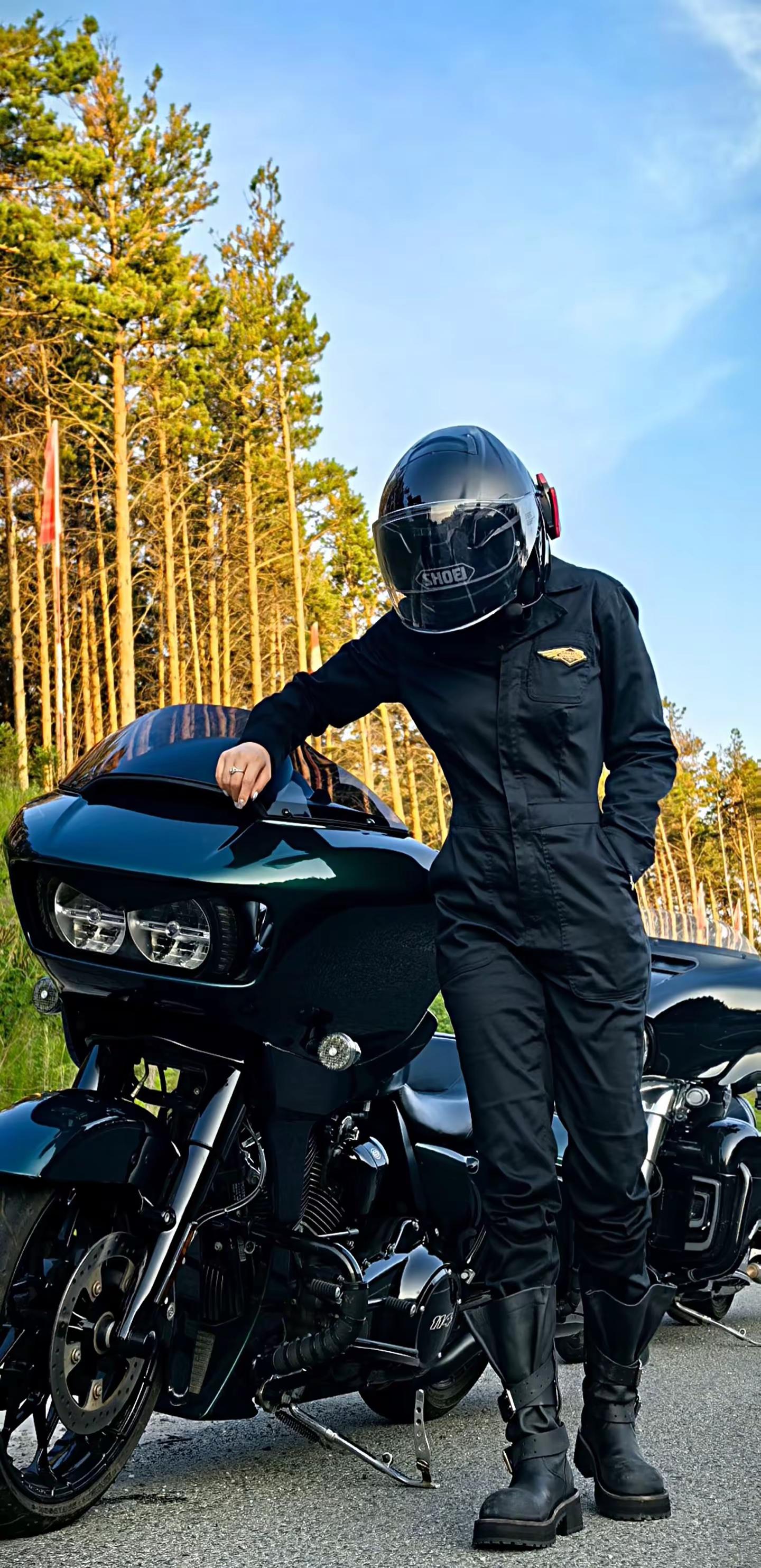 “永远做自己，想一出是一出”