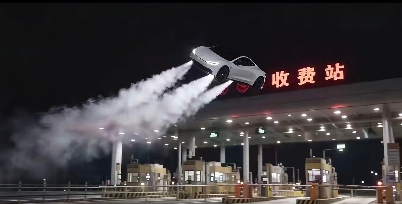 #特斯拉Roadster2# 会飞的版本不可能来中国的。[允悲][允悲][允悲] ​