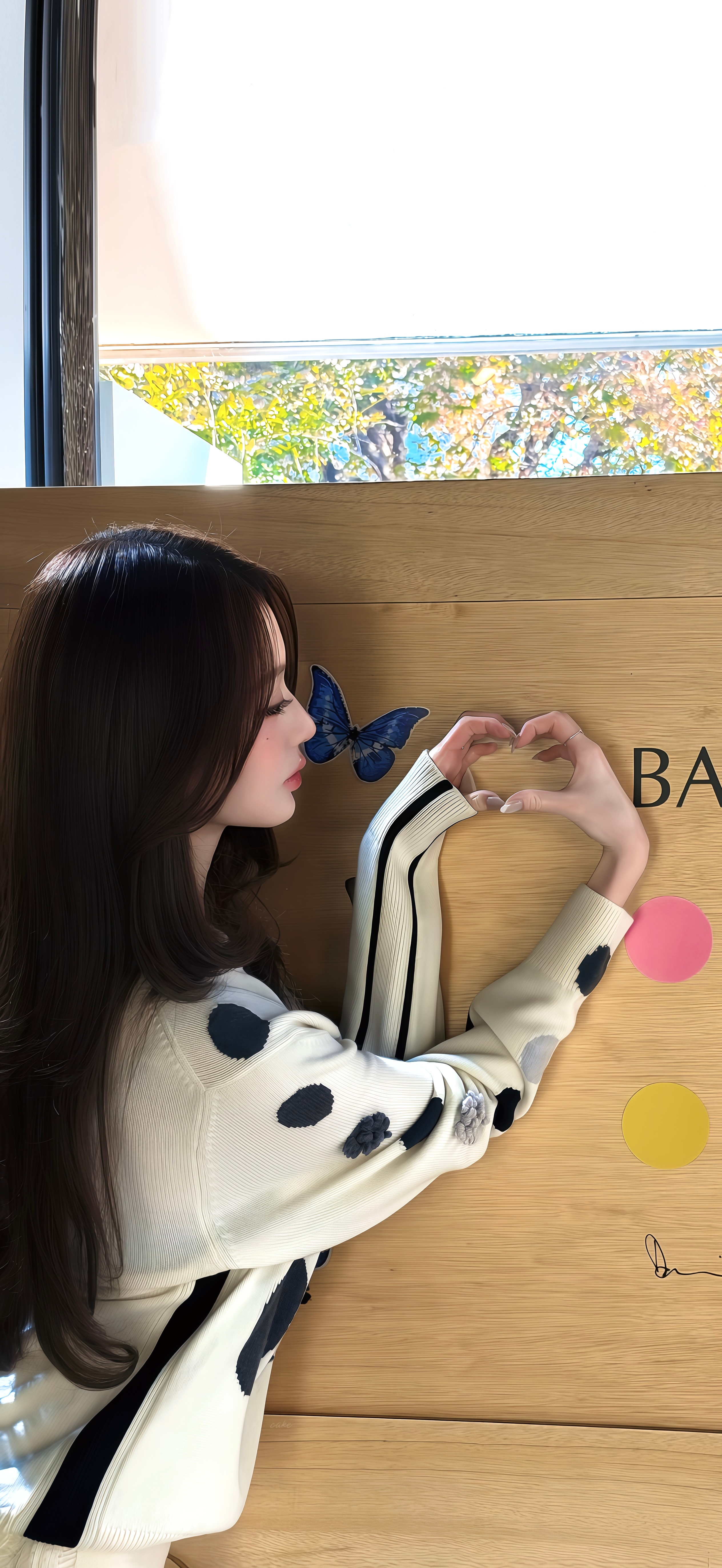 🦋🍒

Wonyoung张元英 壁纸更新

#张元英[超话]# ​