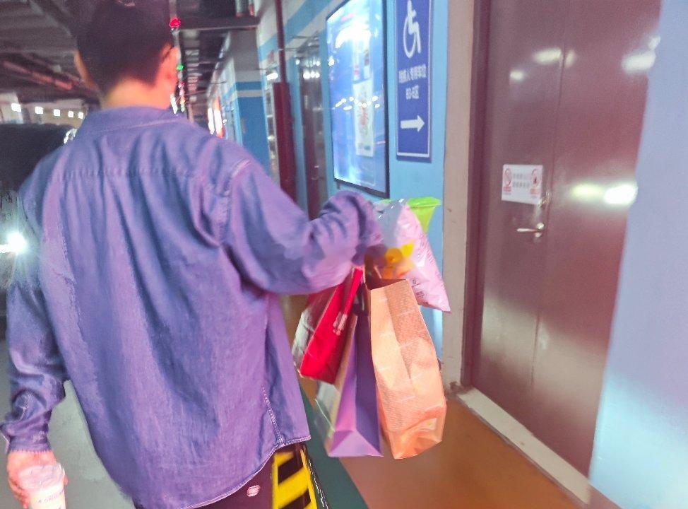 谢谢我的哥[嘻嘻] ​