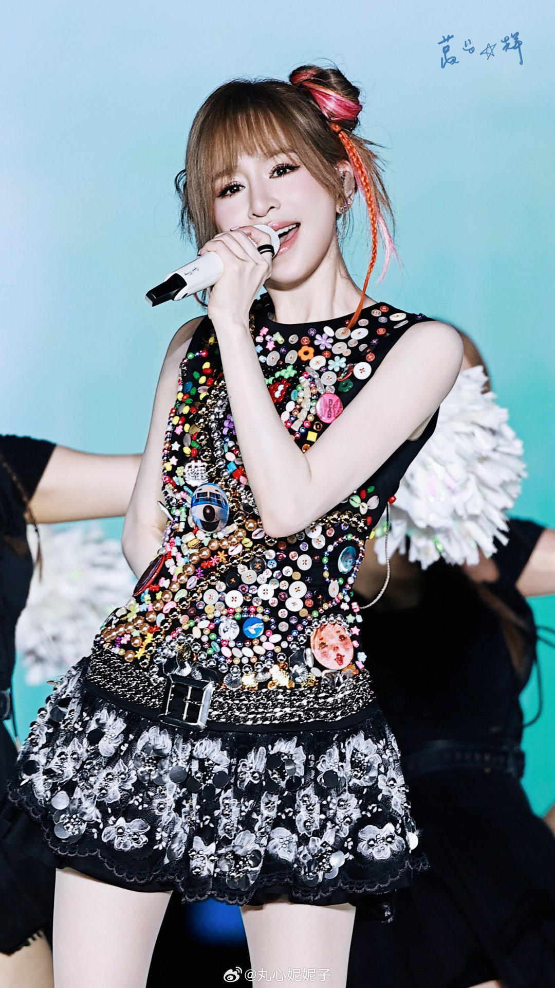 #王心凌0905[超话]#  像一个娃娃 ​