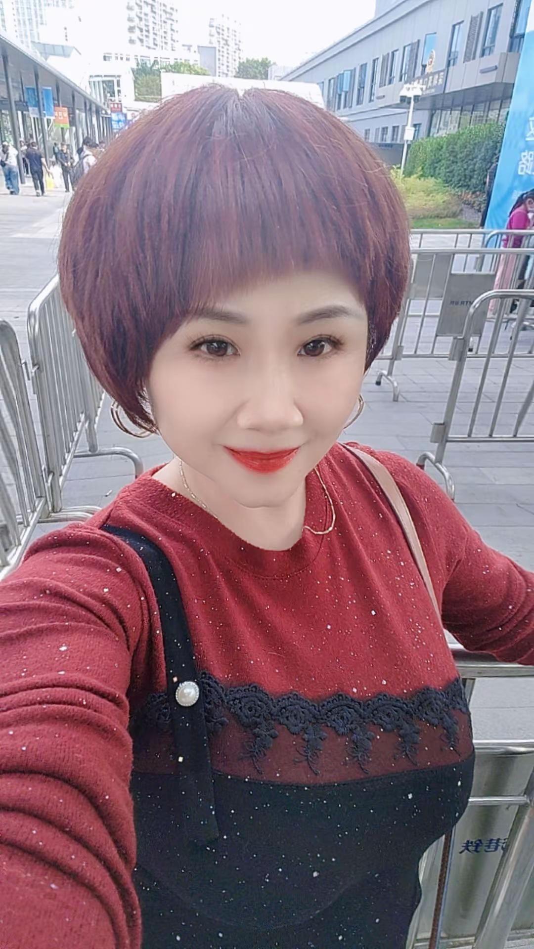 <p>情感共鸣 <!--{img:0}--><!--{img:1}--...