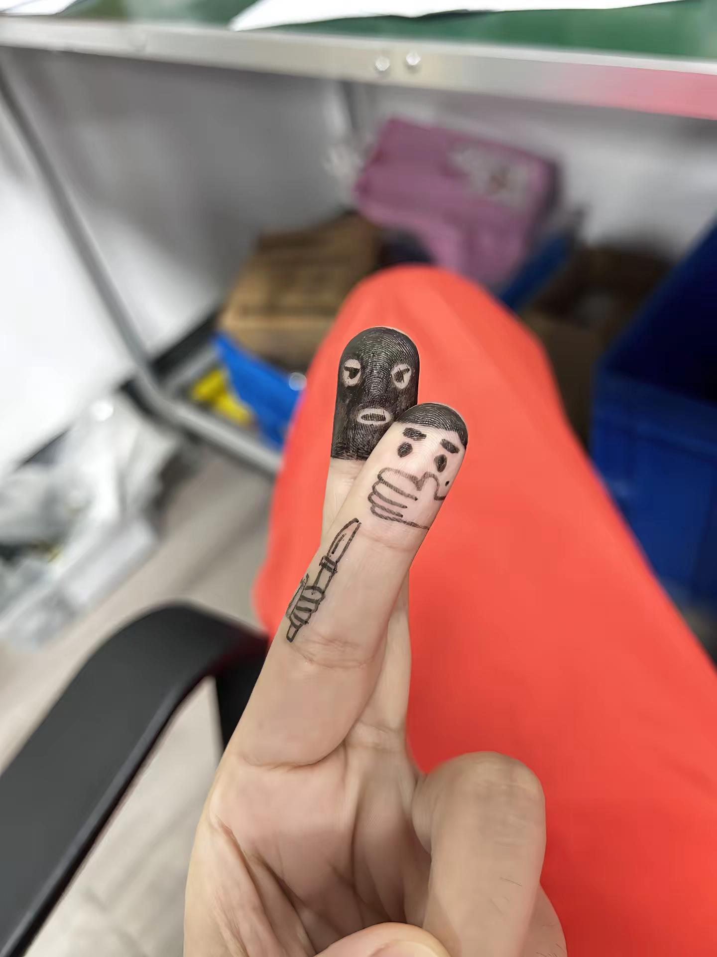 宋亚轩在我手里，💰财都交出来！趣味手势画
