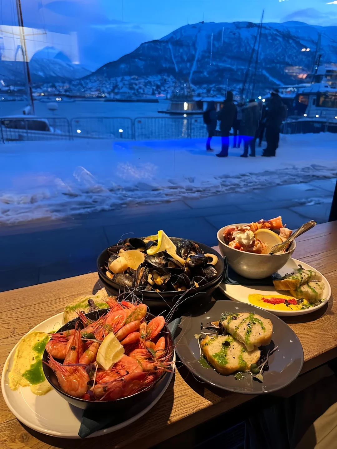 挪威冬日必吃🇳🇴3家浪漫的蓝调雪景餐厅💙