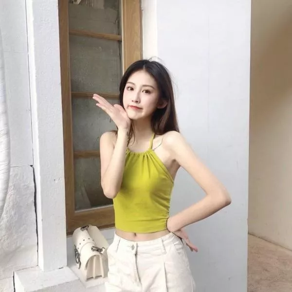 清新夏日穿搭，元气满满的一天