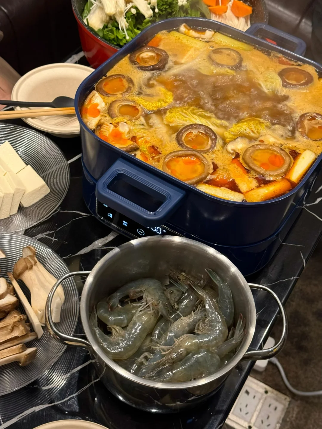 新年一年第一天在家吃火锅烤肉yyds