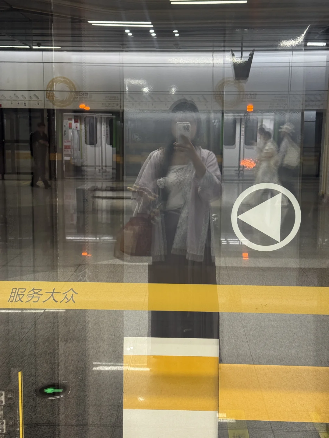 穿汉服出门，你会有汉服羞耻感吗？