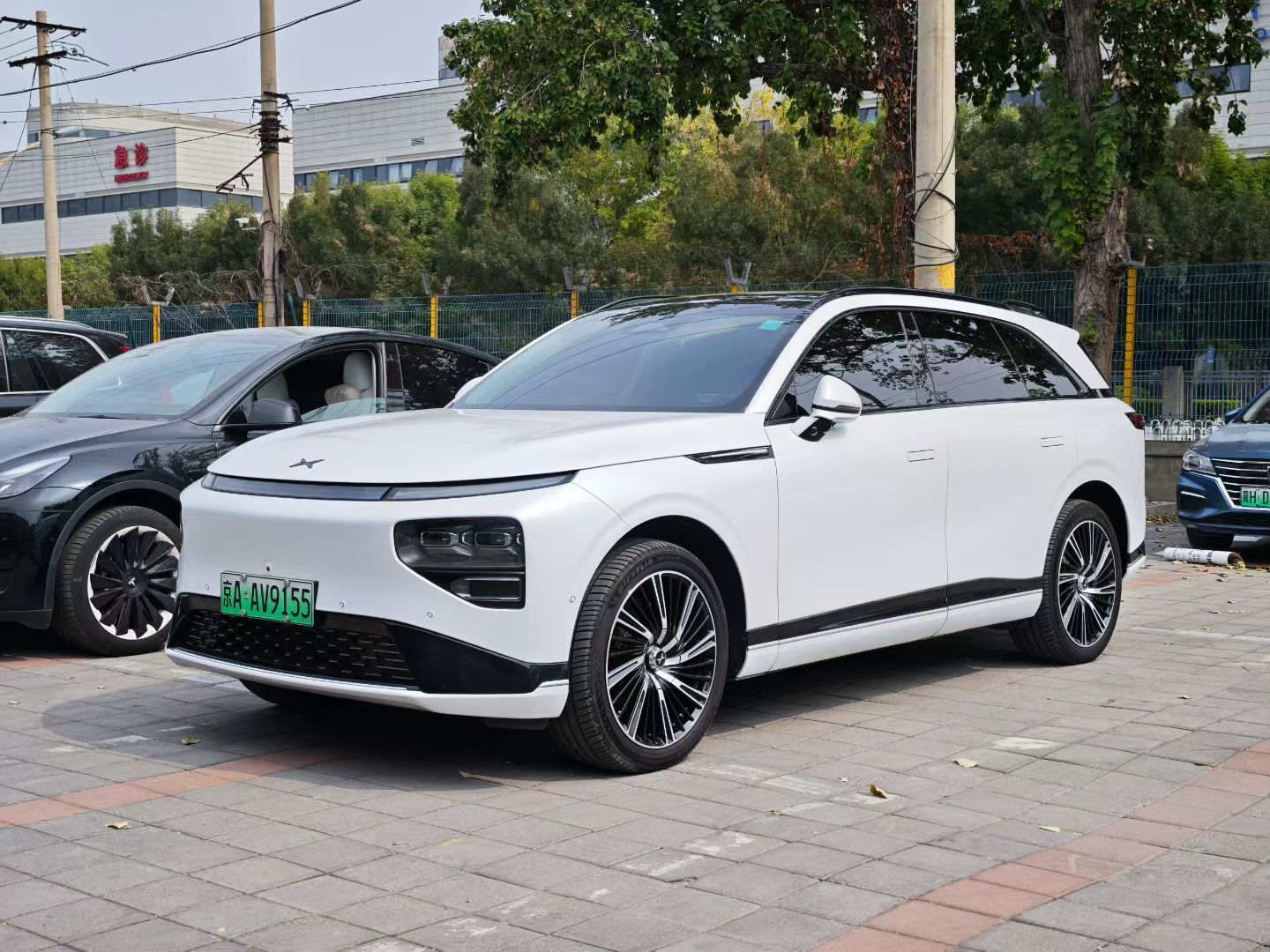 小鹏G9
2022年12月。650性能版Max，原版原漆，个人一手啊。G9 小鹏汽车 小鹏