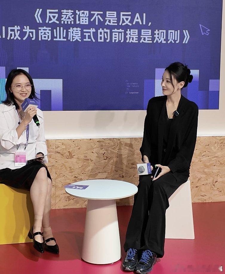 #张蓝心学会AI后把导演蒸馏了#谁能想到跆拳道赛场，影视片场，下一站直接跑到AI赛道，一路跨界一路往前冲，这股劲头看着特别提气。#张蓝心说普通人用AI做得比牛来好# ​