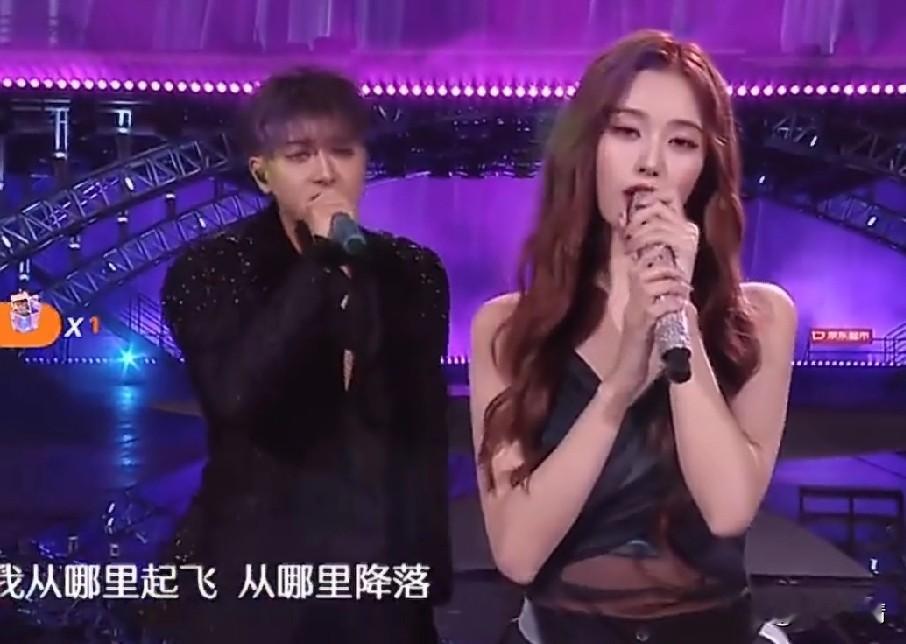 打脸了！黄子韬大吧今天早上才发文辟谣说黄子韬和徐艺洋跨年舞台激吻是造谣...