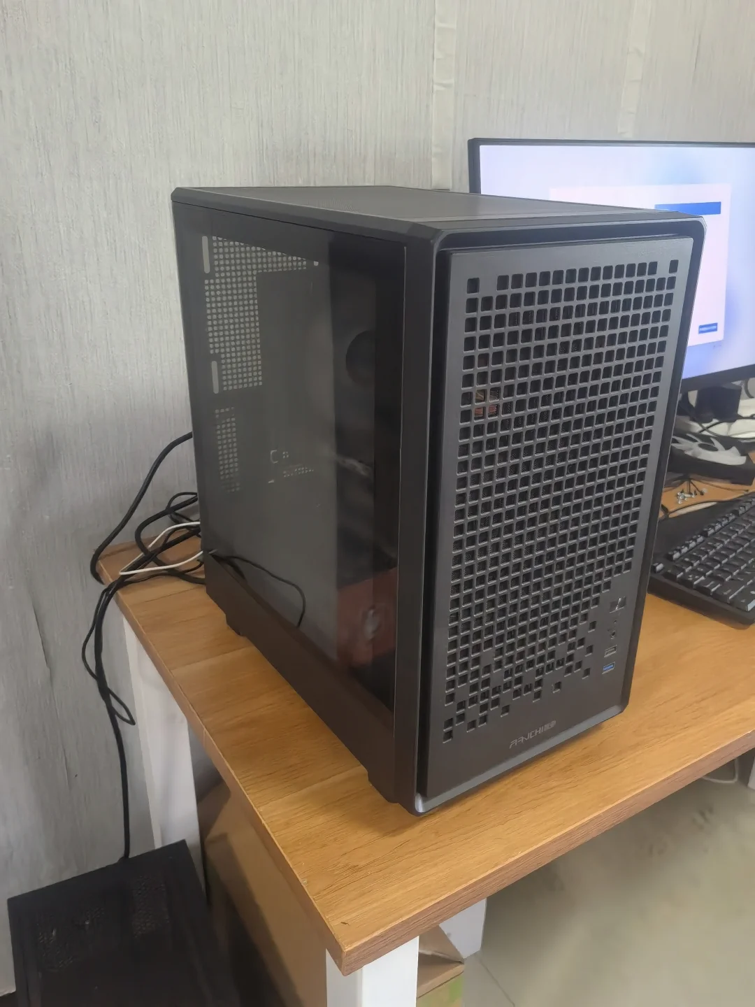 12400f二手主机两台