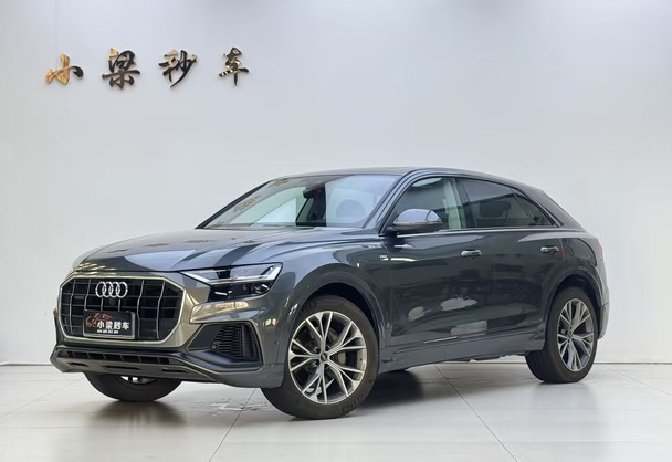 20多点2021年6月进口奥迪Q8 55豪华