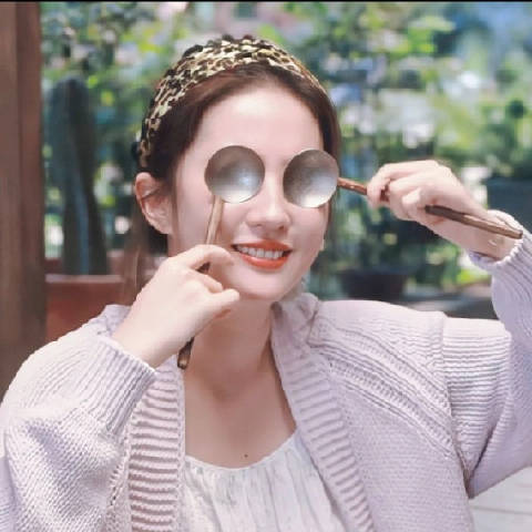赵小妞呀呀呀