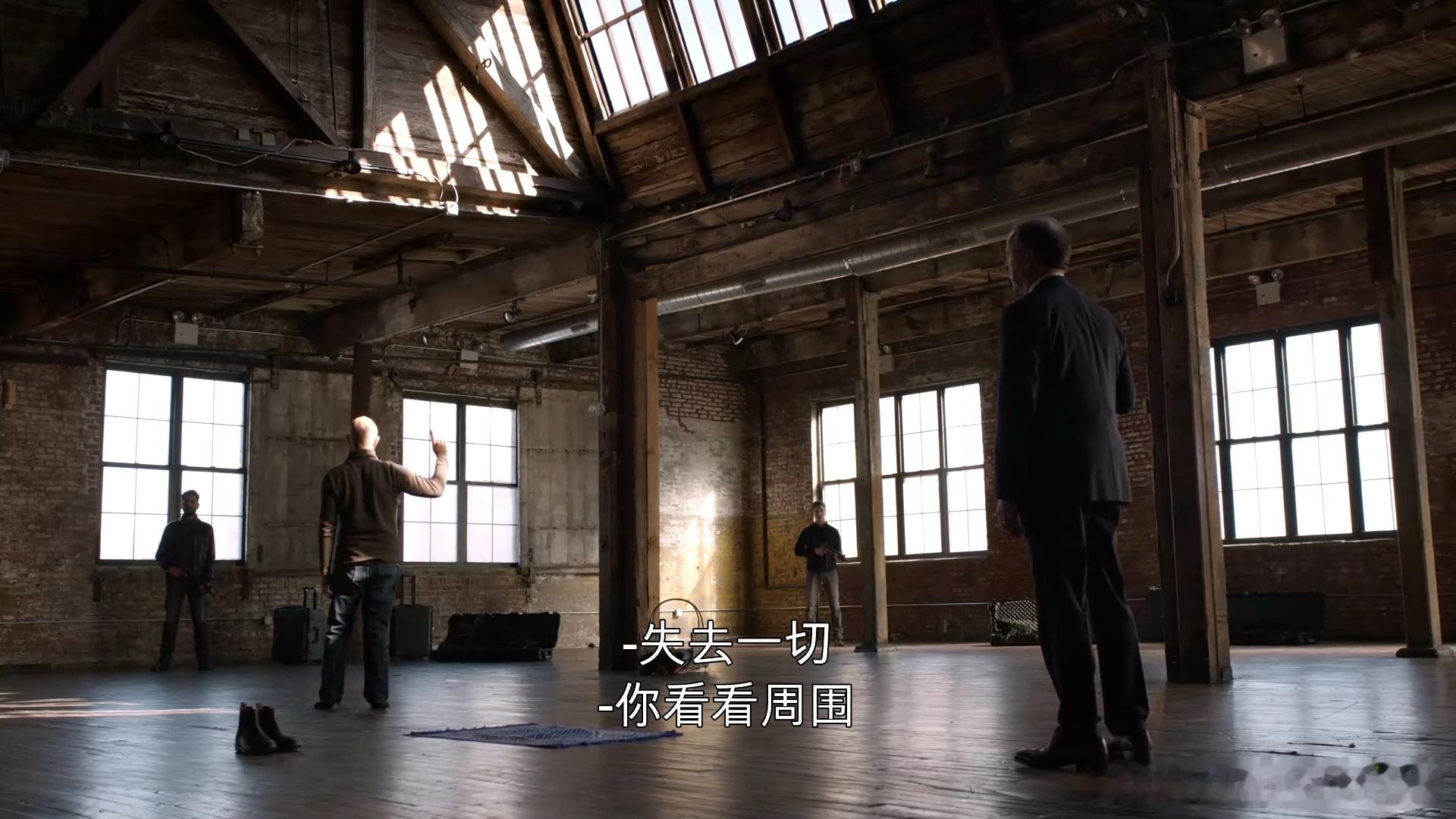 #微美剧# The.Blacklist.S04E09丨Lipet's Seafood Company（No. 111）。伪装的肉联厂中走私的电路板被抢劫，勾连出美国与摩萨德关于间谍软件的争夺，内莎也被摩萨德特工绑架，陷入所谓「国家使命」的逼迫，最后当然安全过关，雷丁顿也通过手段让伊丽莎白获得赦免并重回调查局。#旧剧重温# ​