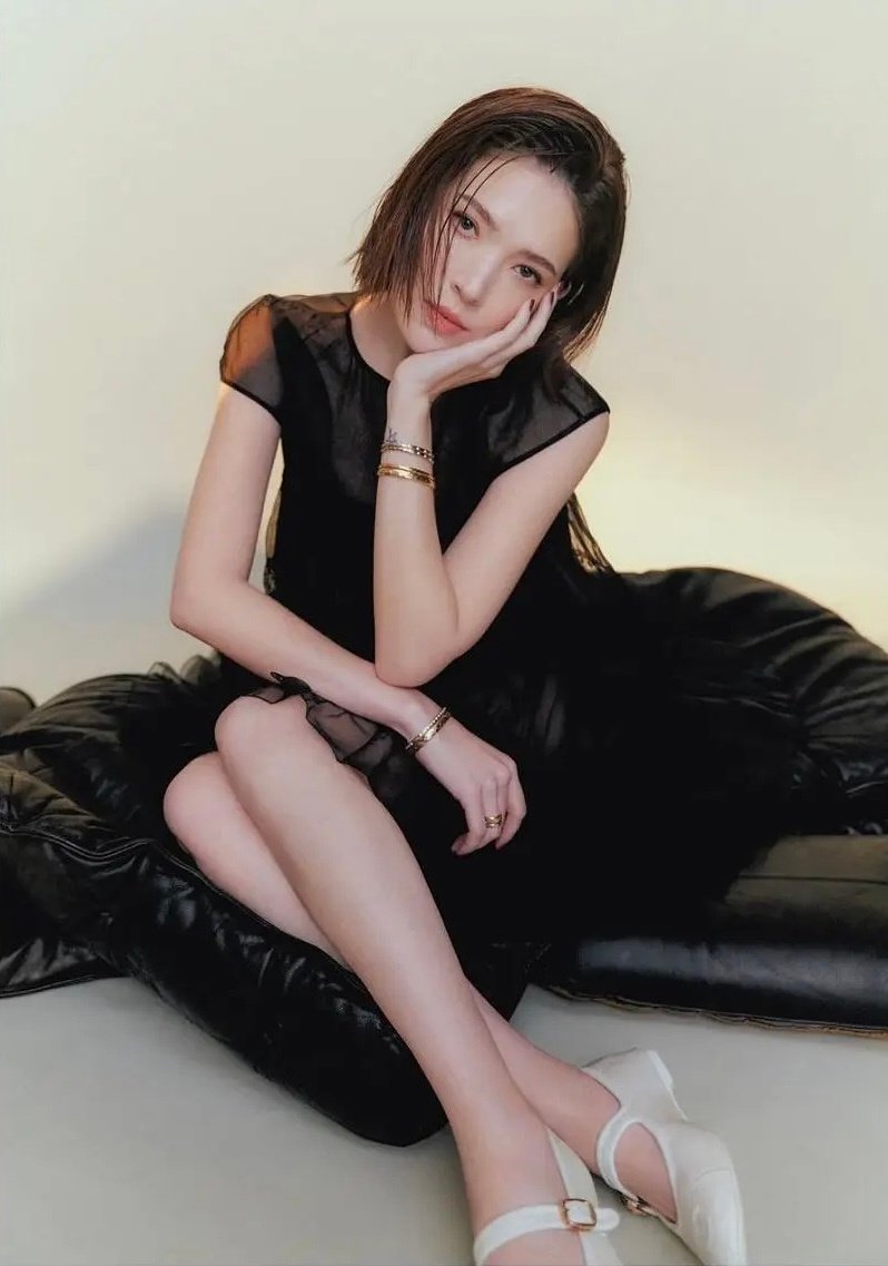 【#人像摄影#】演员许玮甯。#邱泽和许玮宁的婚礼好欢乐# ​​​