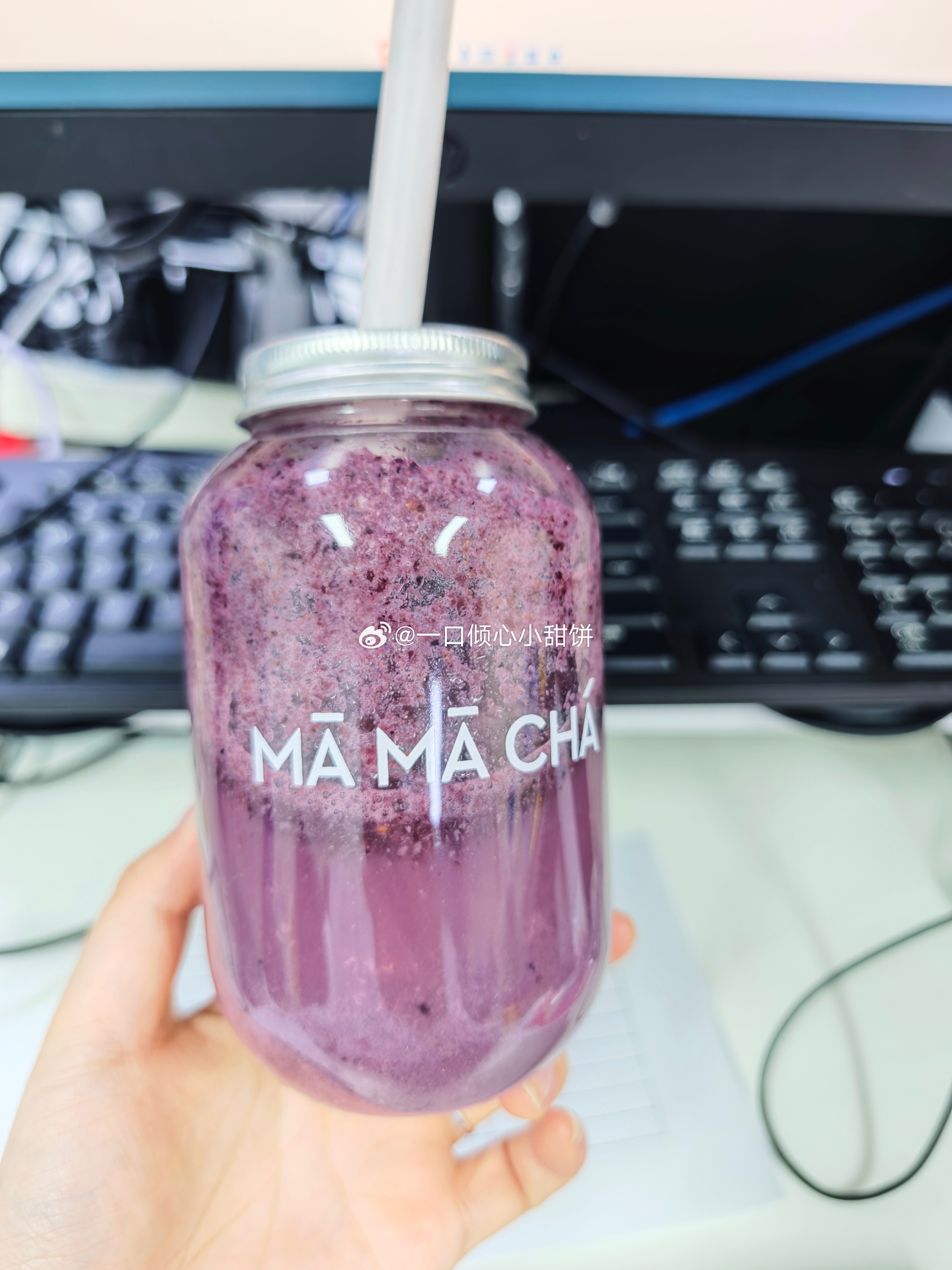 今天喝了一杯奶茶，两杯咖啡，这周太累啦！ ​​​
