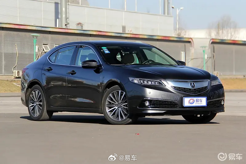 #汽车情报局#【讴歌TLX/TLX-L召回 加油管密封圈不严导致存在不合理排放风险】日前，广汽本田汽车有限公司根据《缺陷汽车产品召回管理条例》《缺陷汽车产品召回管理条例实施办法》《机动车排放召回管理规定》的要求，向国家市场监督管理总局备案了召回计划。
一、召回编号E2026M0088V：自2026年11月30日 ​