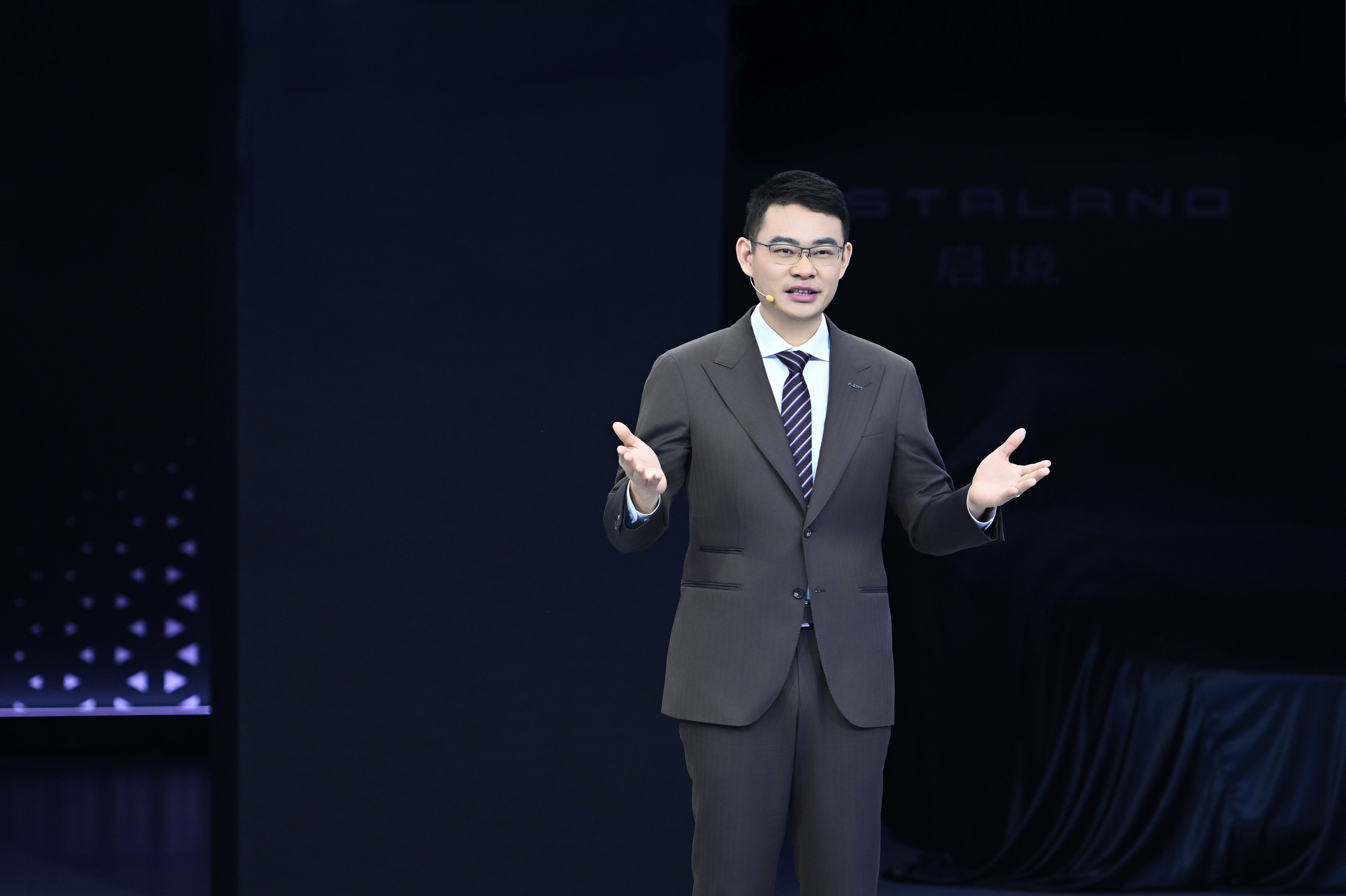 《广汽&;番禺行动&;交卷：自主品牌增速42%，出海同比暴增86%》 ...