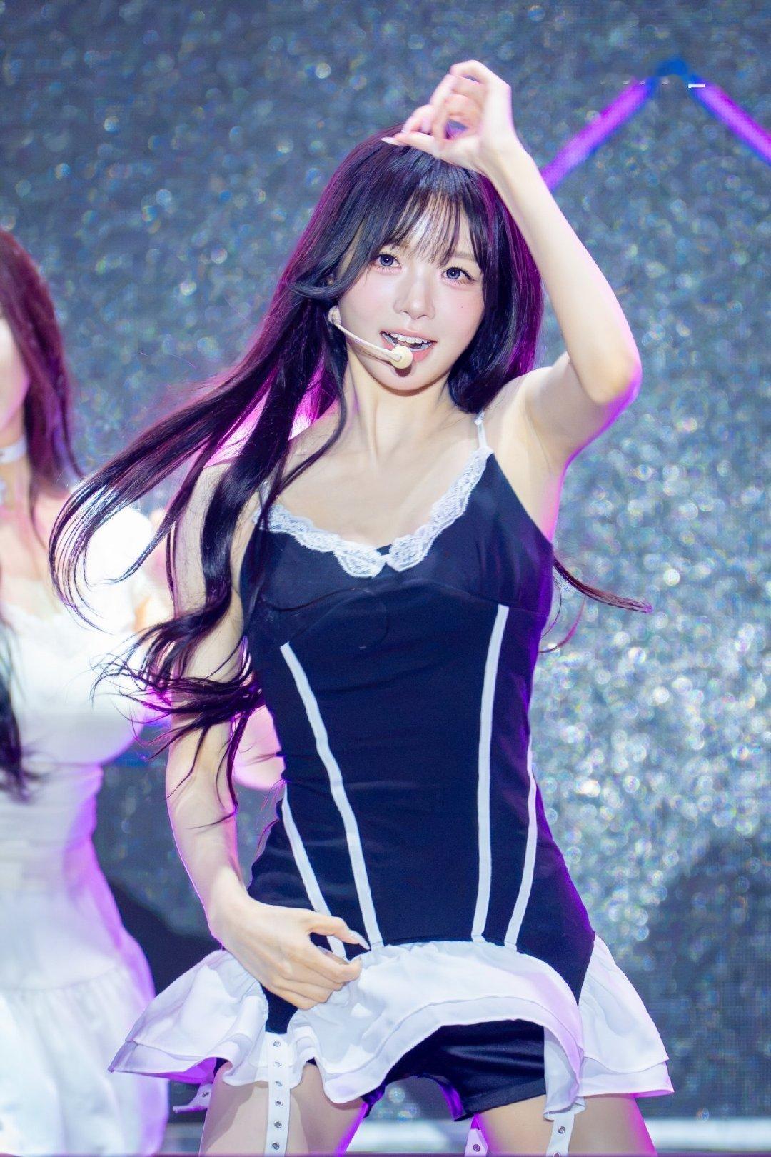 260920 安养舞蹈节 高清饭拍4p
©Power_IU ​