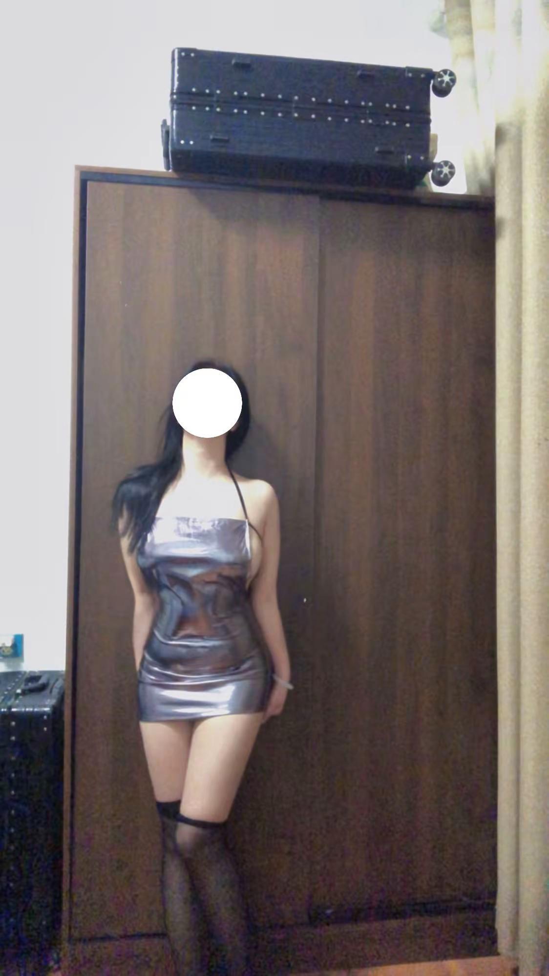 <p>学姐 <!--{img:0}--></p><img src="h...