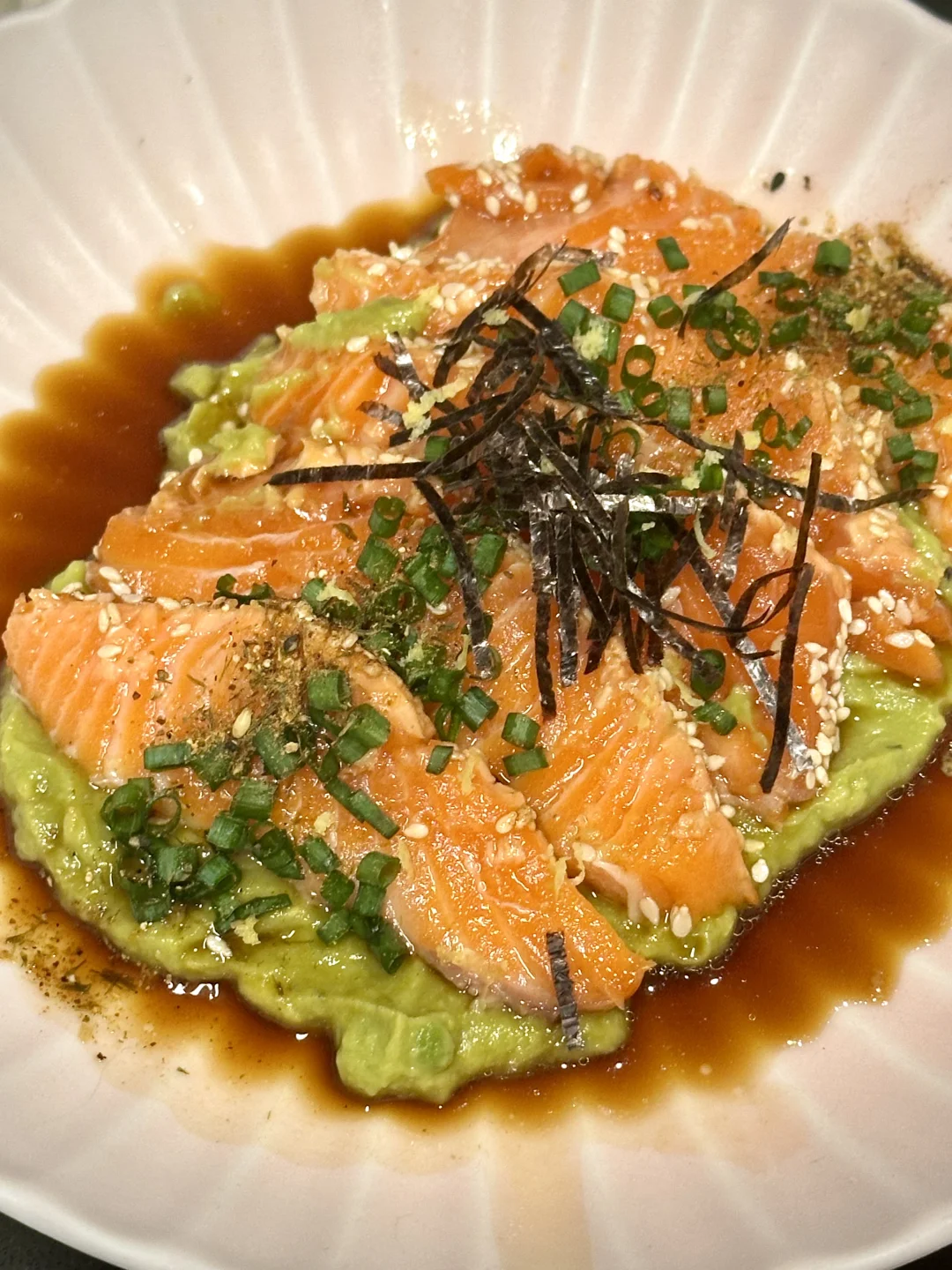 在三文鱼芝麻牛油果塔塔前没人能忍住说不🤤