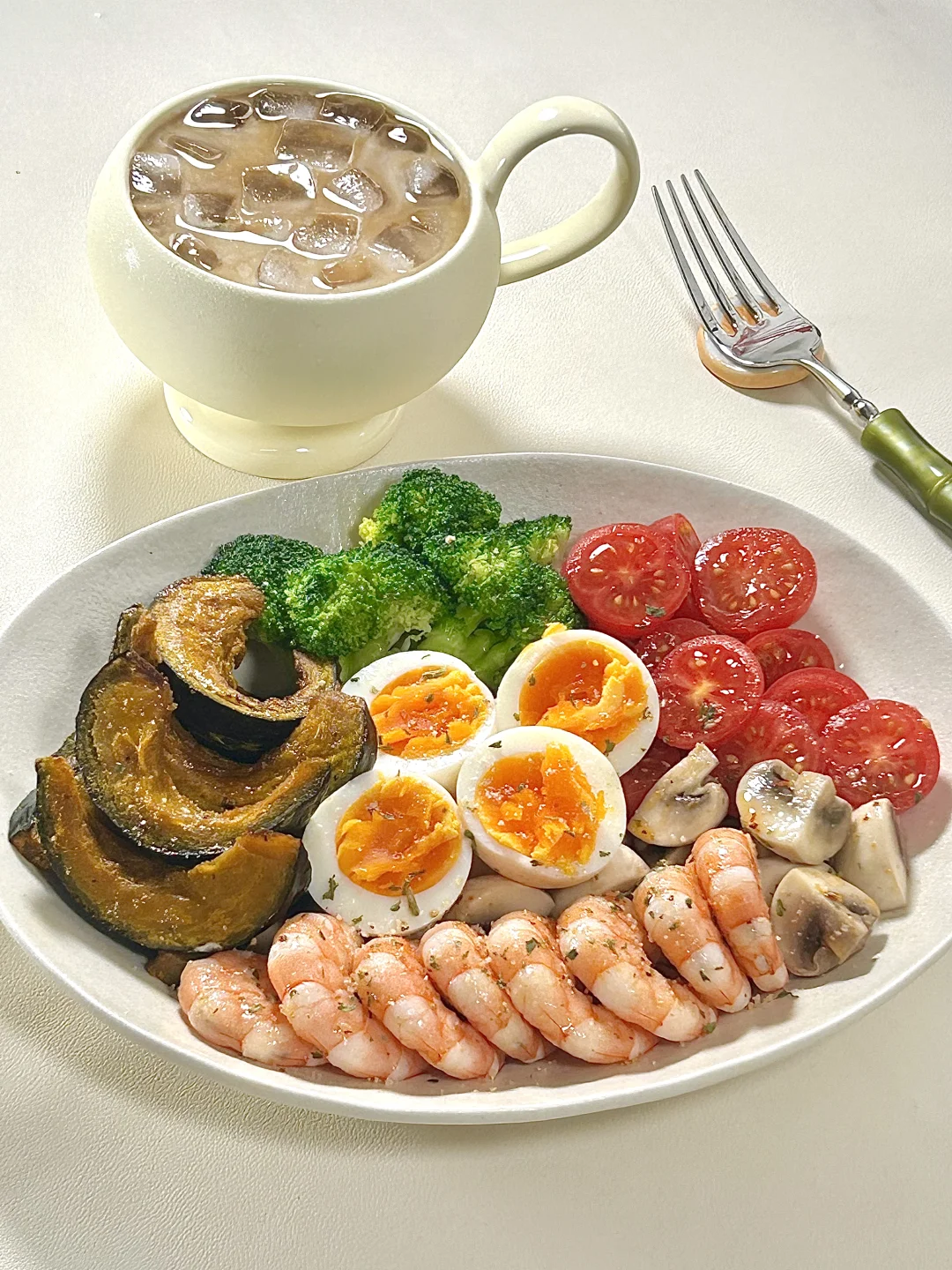 干净一人食丨贝贝南瓜虾仁拼盘🍱美式☕️