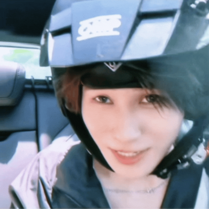 小爱公主🎀 ​​​