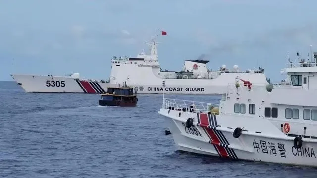 中秋节的仁爱礁，菲律宾的强闯行动再次以失败告终。

9月24日，中国海警局通报，菲律宾背信违约，不顾中方劝告，一意孤行派出运补船，为非法“坐滩”仁爱礁的菲方船只运送补给。中方依法对菲运补船采取现场跟监、喊话警告等措施。

同一天晚上23时08分，菲律宾海岸警卫队发言人塔里埃拉宣布补给轮换（RoRe）