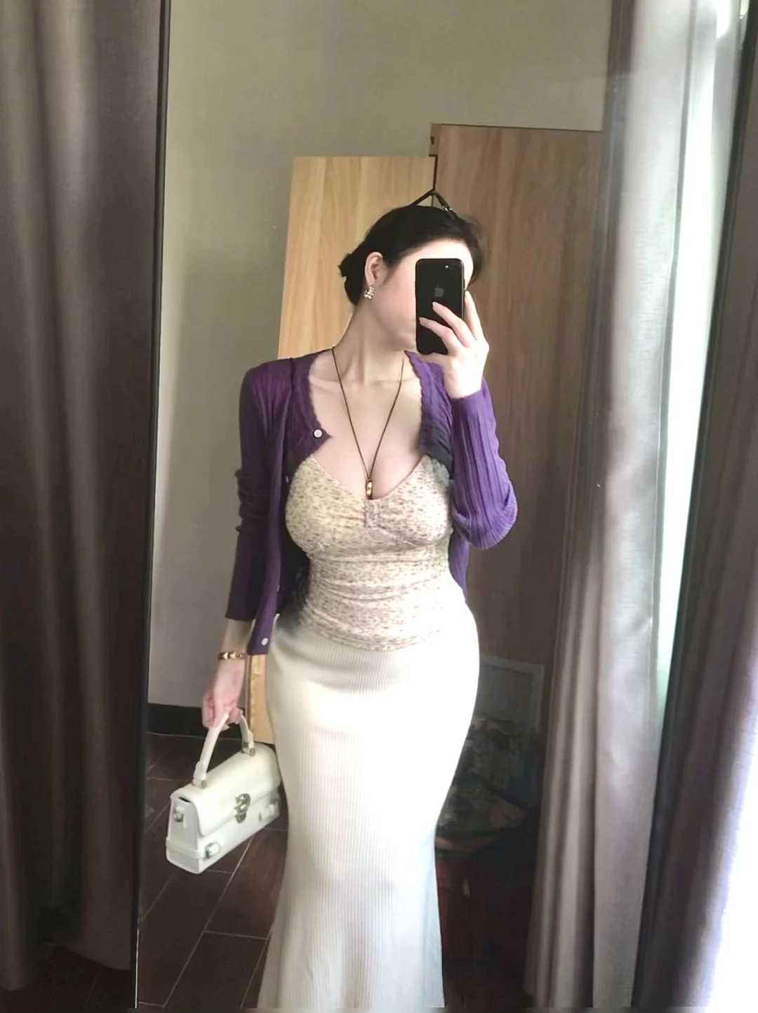 白蕾蕾➕紫开衫 尊的很有春夏美女感！