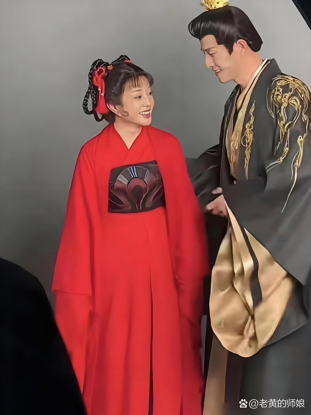 刘晓庆短剧出演18岁少女，开播之后满屏都是违和感的吐槽。 ​
