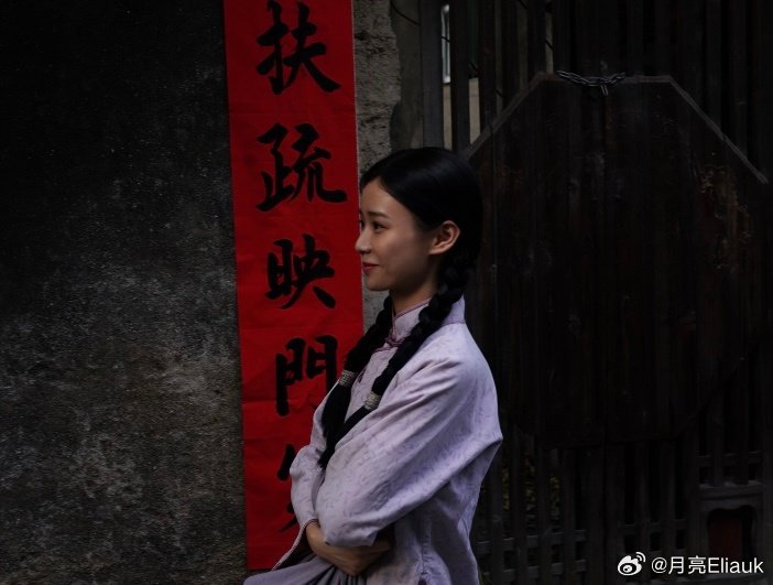 #王晓慧[超话]#  [送花花]#向全世界安利王晓慧# 
一些电影碎片🧩..当真是回眸一笑百媚生啊… ​