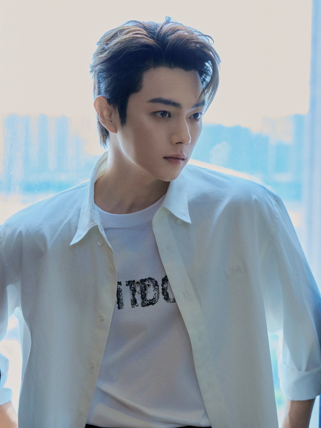 #许凯[超话]# 
与同赏月。
🥮[打call] ​