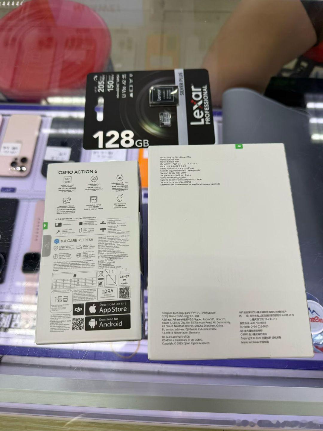 大疆Osmo Action6 运动相机 
1/1.3英寸大底CMOS 支持4K/120fps高清视频拍摄 机身50G带一张128G内存    全新未激活  ​