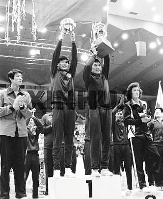 1979年12月12日，第十届男篮亚锦赛，中国队最后一战，对手是此前8...