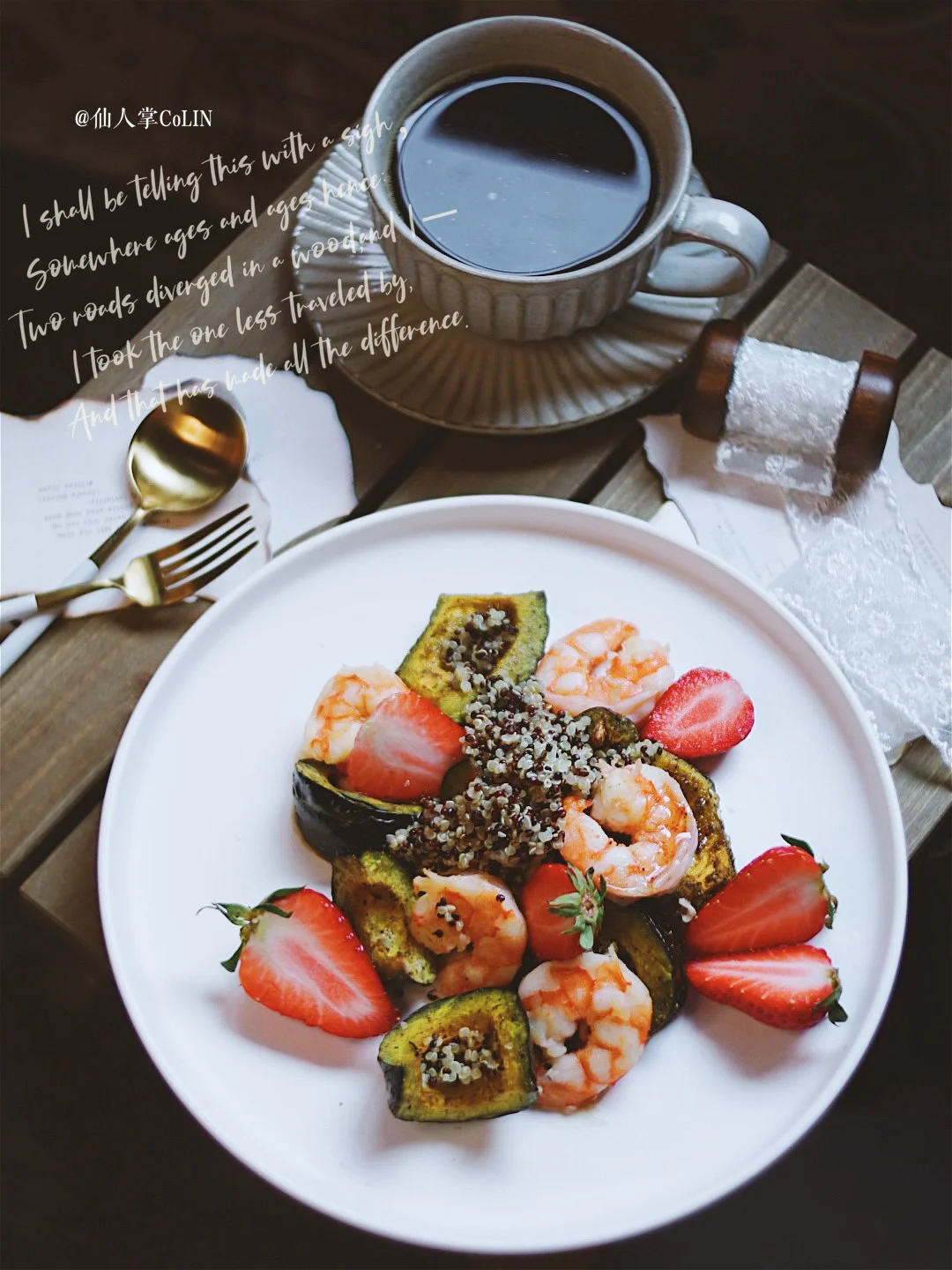 居家减脂低卡餐🔅烤南瓜藜麦鲜虾沙拉🥗