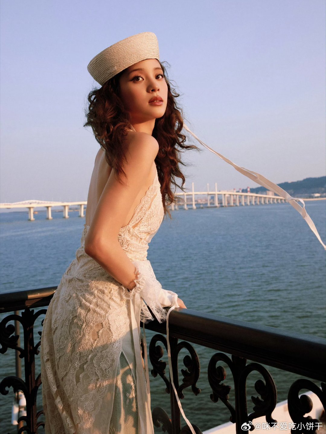 #欧阳娜娜[超话]##欧阳娜娜# 
像留洋回来的小姐🤤
​