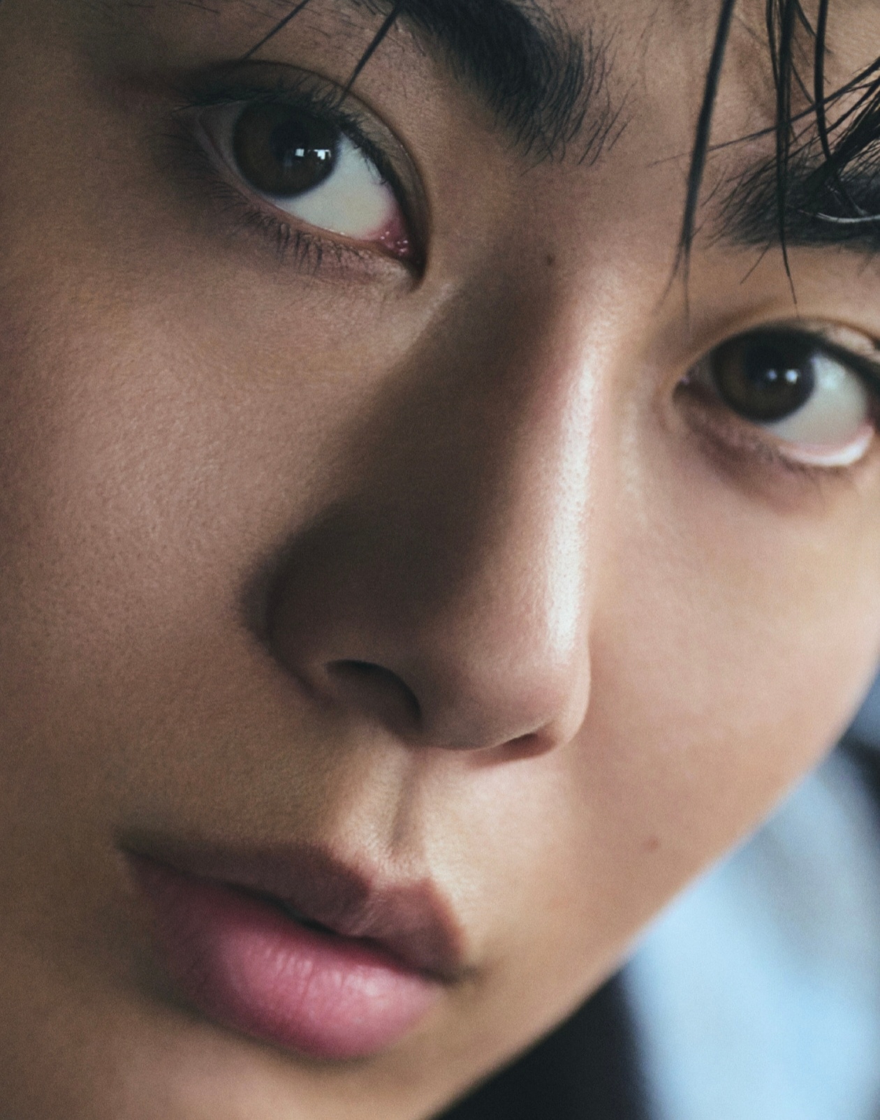 #日剧美妆搭档情人[超话]#🐈‍⬛💄#丰田裕大# 

『260828丨soda plus vol.12 提到美搭部分 』

——从职业生涯转折点的意义上来说，融入了BL元素的电视剧《美妆搭档情人》（2024年）所带来的影响也非常大。在这部以美妆业界为舞台、饰演了冷酷且略带傲慢气质的高规格美容部员·佐桥斗真的作品中，丰 ​