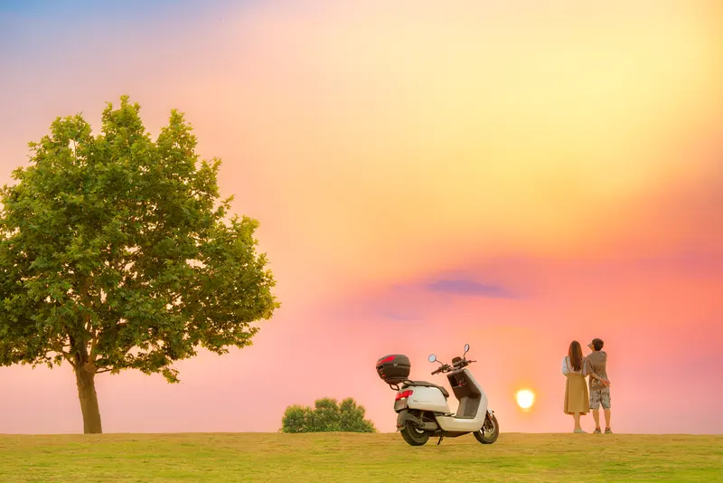 情侣分手后复合还能如初吗？这还真不好说。心理学专家讲，分手不代表结束...