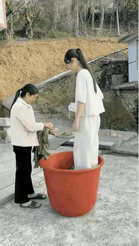自家腌制咸泡菜怎么便捷怎么制作。