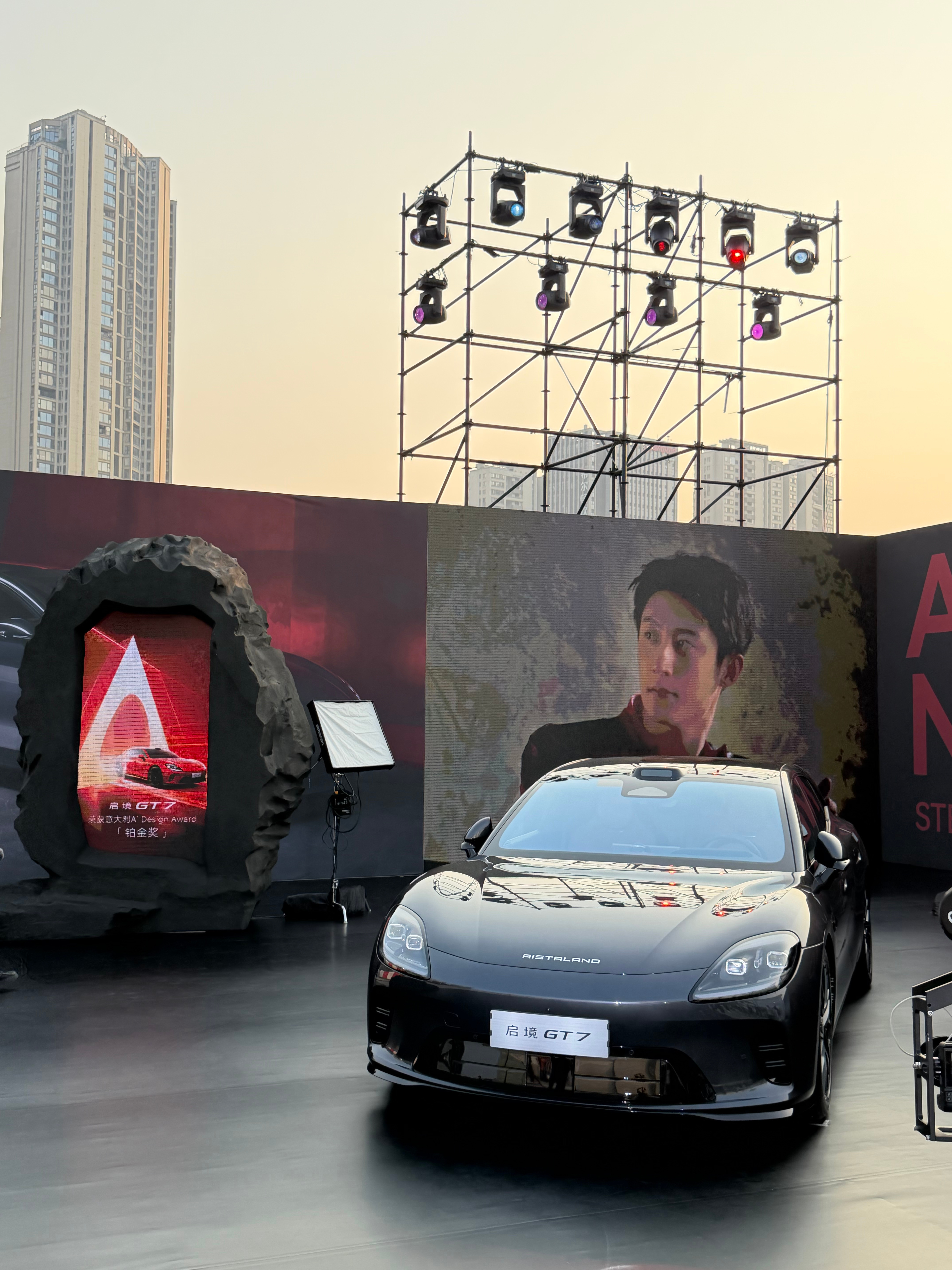 6月26日启境GT7发布会上，CEO刘嘉铭现场分享了启境GT7小订用户...