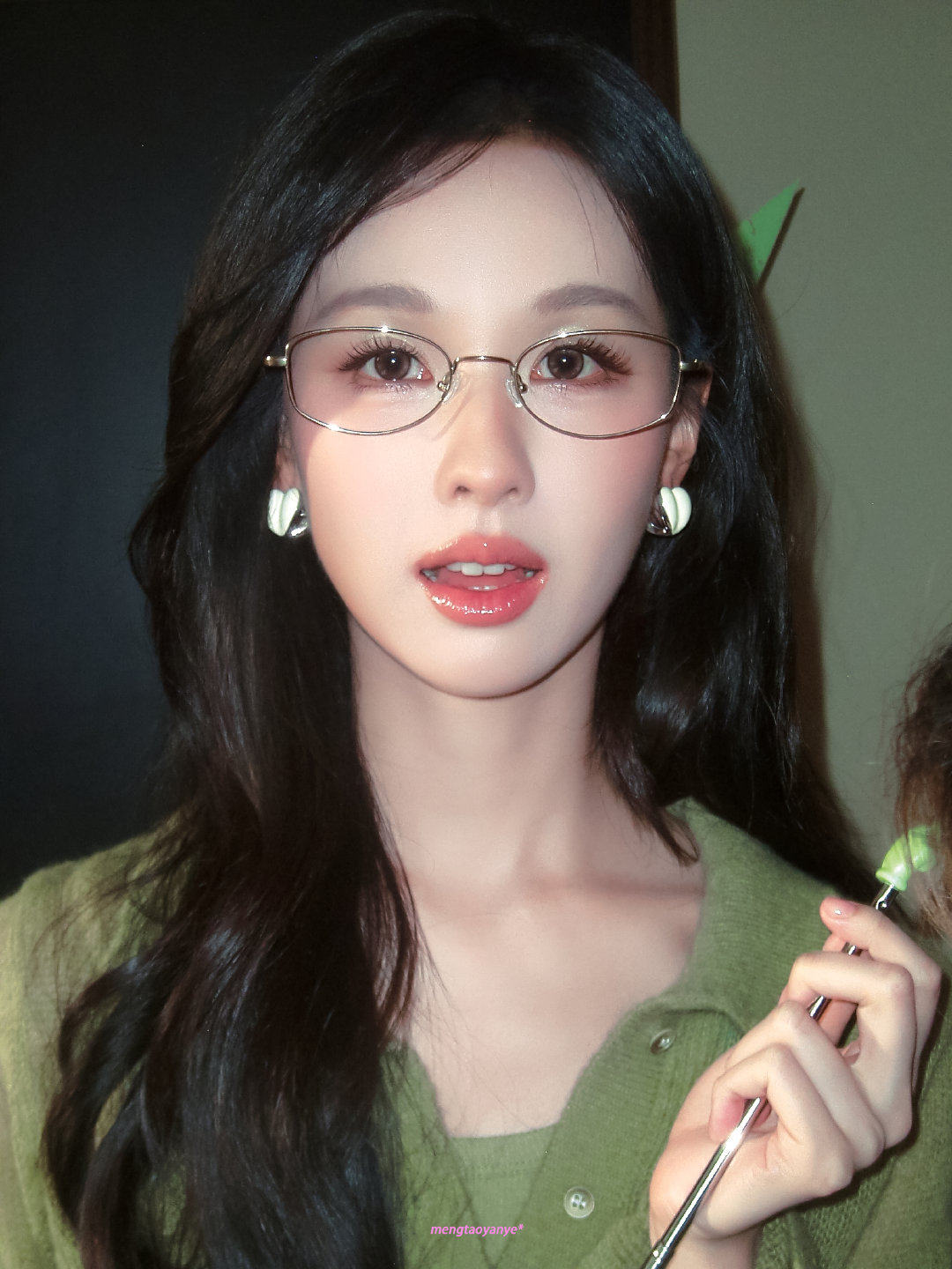 - 陈都灵🐰🍋‍🟩。 ​