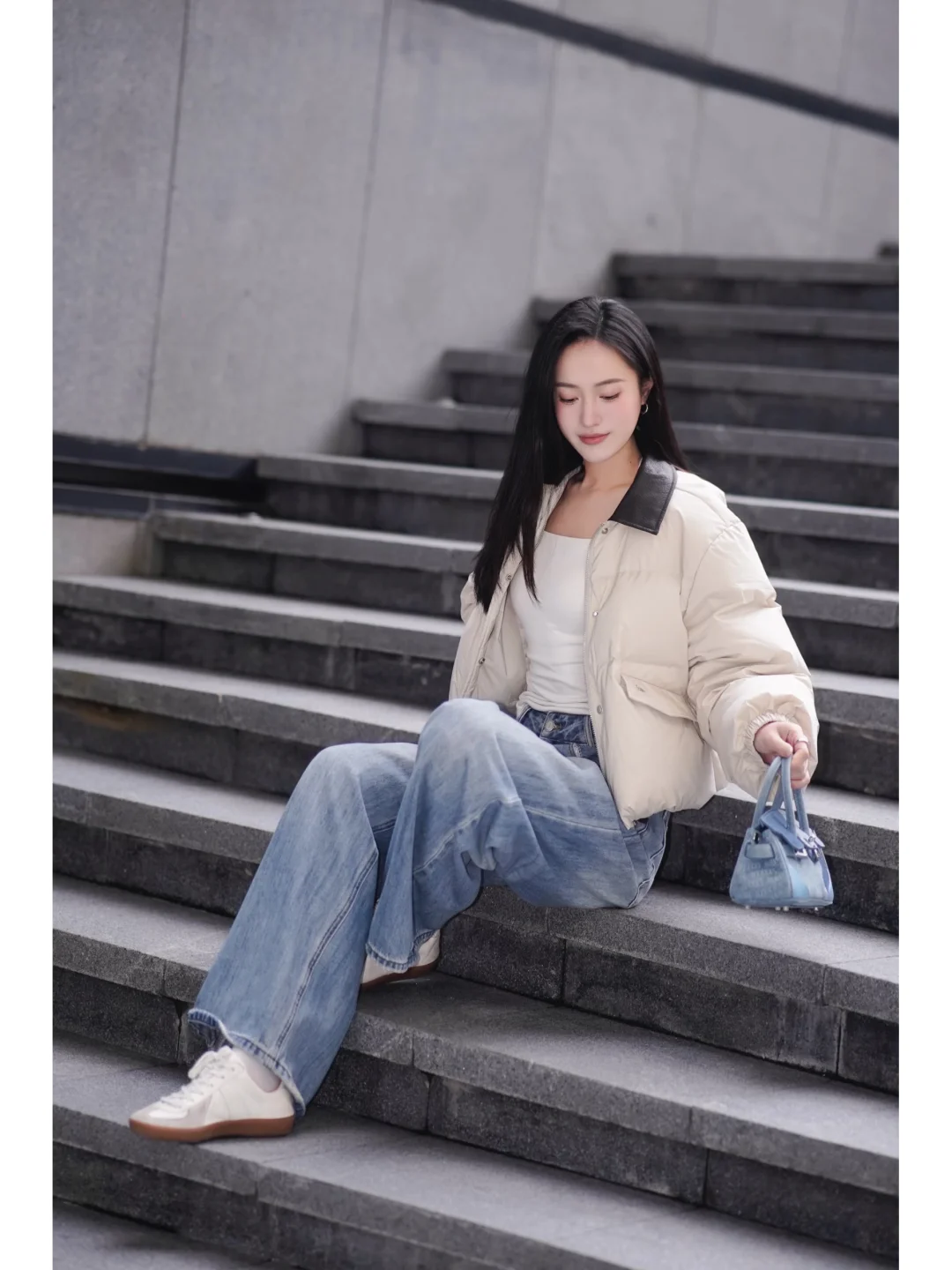 秋冬短款羽绒服穿搭