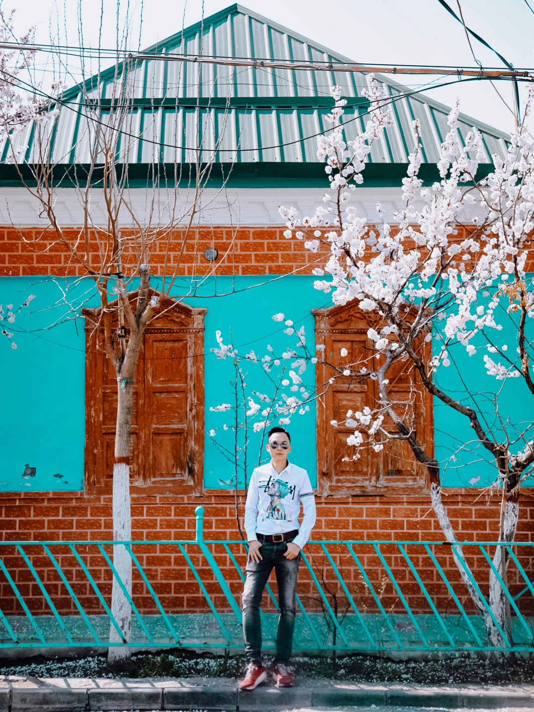 OMG东方“摩洛哥”的高级蓝色｜新疆伊宁