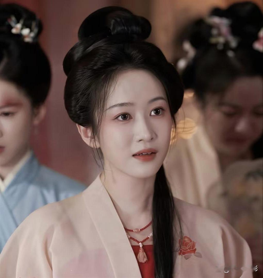 看完《兰香如故》再翻原著我人麻了，林锦岐有3个通房，2个妾室，个个貌美如花，结局却死的死卖的卖，剧版洗白太狠了 ​