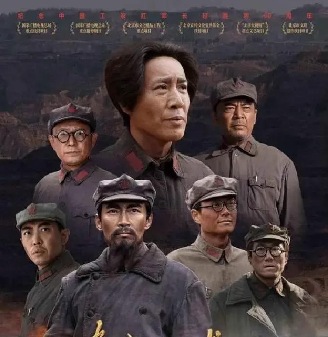 李一桐在新剧《美人余》里演一个被丈夫算计家产的富家女，戏外她卡在经纪公司半解约过渡期，据星岛日报2026年8月7日报道，只要合约没清算，新接工作的收益仍归公司。
这部剧10月9日腾讯视频独播，10月10日东方卫视跟播。腾讯视频页面显示已有62万人预约-
搜狐2026年10月6日报道，她演的余梦是江浙
